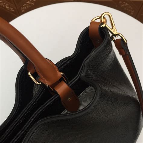 Rm1, rm5, rm10, rm50, rm100. Cheap Bvlgari AAA Quality Handbags #792072 Replica ...