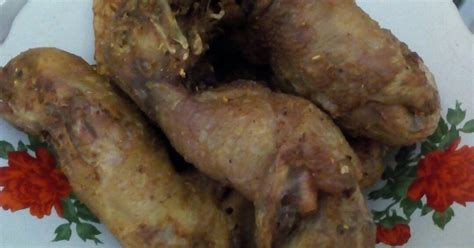 Bagi para penggemar ayam, ayam birma menjadi primadona baik untuk dijadikan ayam aduan maupun sekedar dipelihara untuk menambah koleksi. 8.982 resep ayam utuh enak dan sederhana - Cookpad