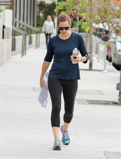 During the early stages of garner's career, she managed to attract a large number of fans. Jennifer Garner in Leggings - Out in Los Angeles, October ...