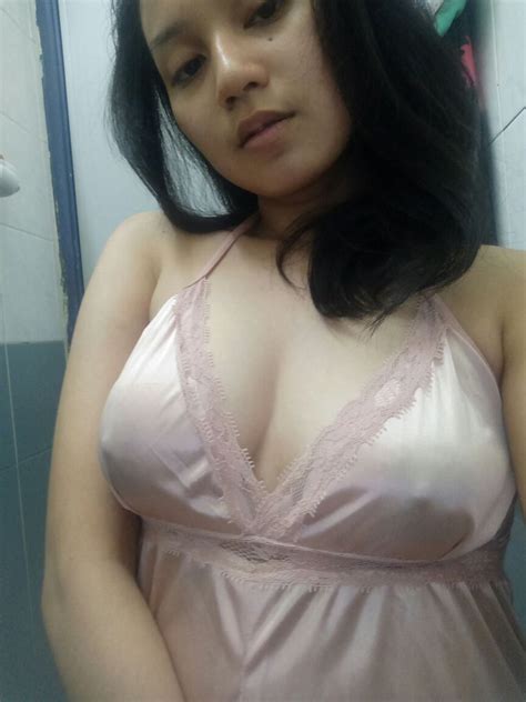 Bigo live cewek cantik pamer puting. Jilbobs Ayam Kampus - Lensa69