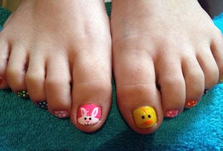 Gussy up your nails for easter sunday with these diy beauty ideas. 12 Easter Toe Nail Art Designs & Ideas 2016 | Fabulous ...