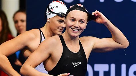 She currently represents the cali condors which is part of the international swimming league. Ariarne Titmus breaks 200m freestyle Commonwealth record ...