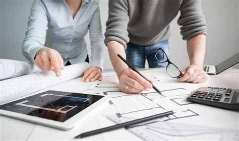 How does a joint venture agreement between an owner and developer in real estate transactions work in india? When Is A Joint Venture Right For Commercial Property ...
