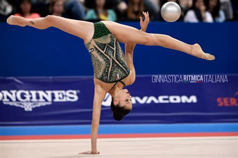 Alexandra agiurgiuculese (ita) terza classificata specialità nastro word cup pesaro 2017. Impresa a Sofia: la ginnasta udinese Alexandra ...