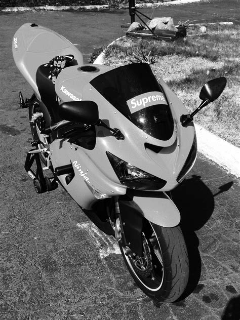 I got a 2005 kawasaki zx6r ninja 636 whatever you call it. 2005 ninja 636 | Ninja 636, Motorcycle, Vehicles