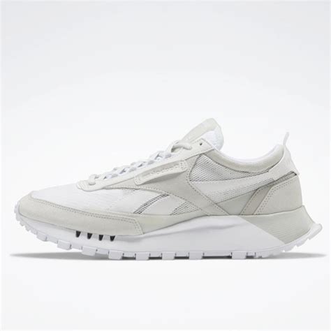 Tampil kasual dengan sepatu reebok pria. Jual Sepatu Sneakers Pria REEBOK Classic Leather Legacy ...