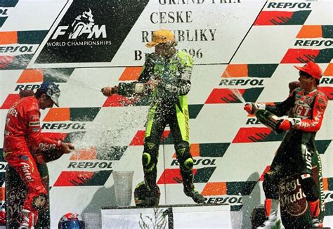 Valentino rossi on 1996 czech republic gp 125cc highlights (mhi). Rossi, correva il 1996: c'erano la lira, Wojtyla e la Juve ...