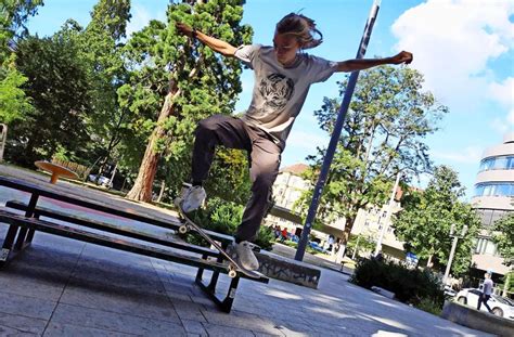 Schon am samstag sorgte heftiger wind in hessen für zahlreiche feuerwehreinsätze. Stuttgart Süd Skateboarder Paulineleben: Skateboarder ...