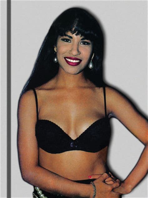 She was named the top latin artist of the '90s and best selling latin artist of the decade. Beautiful Selena ♥ - Selena Quintanilla-Pérez Photo ...