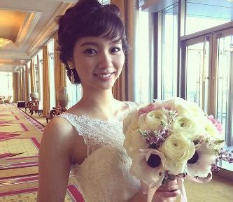 Include (or exclude) self posts. 【画像】新川優愛の婚約・結婚指輪のブランドは？値段も調査!