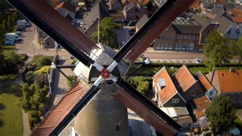 It has a land area of approximately 1,485 square kilometres (573 sq mi). 25 jaar Koren-molen de Windotter IJsselstein (Utrecht ...