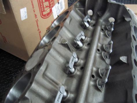 Nerd se masturbando na webcam. Straight plug heads or angle with hooker headers and retro ...