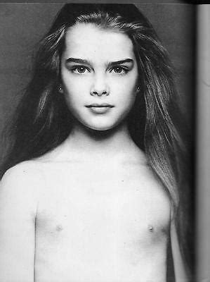 Pretty baby brooke shields stock photos and images. PHOTO JERRY HALL BROOKE SHIELDS RENE RUSSO DALILA DI ...