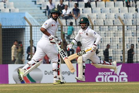 Three questions for sri lanka, three questions for bangladesh. Bangladesh vs Sri Lanka, 1st Test, Day 5: Match drawn ...