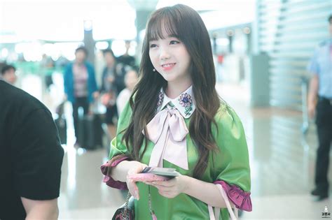 민아링 (minaring) 언제나 하프를 연주하는 천사. (스압)상당히 독특하고 엄청나게 확고한 패션 취향을 가진 ...