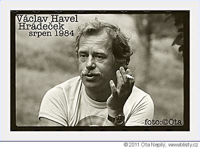 Playwright, essayist, poet, former dissident and 1st president of the czech. Václav Havel v kontextu české a světové kultury | 19. 12 ...