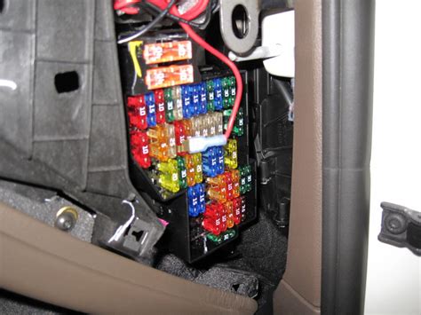 I plan on hard wiring my detector and gps in the same manner. 2012 cs radar detector hardwire need a switched circuit ...