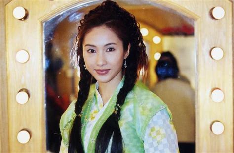 Gigi lai (born 1 october 1971) is a former hong kong actress and singer. 黎姿「時間靜止」再一波 出水芙蓉裸背全露網嘆：女神 - 娛樂 - 中時新聞網