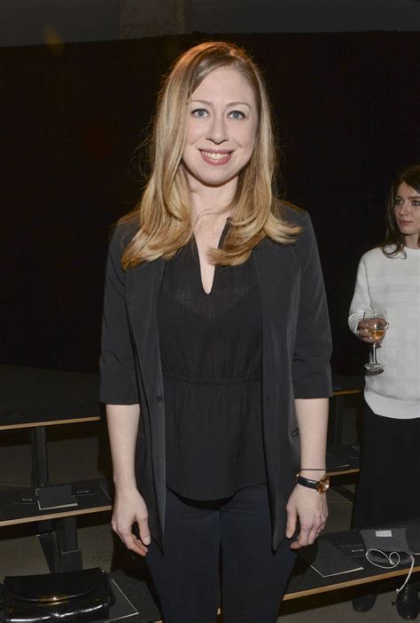 Chelsea's current sleek style has been praised as mature and polished, the message being that curly hair is for women who don't want to be taken seriously, women who are sloppy, wild. Chelsea Clinton | The Hot Hollywood Mamas of 2014 ...
