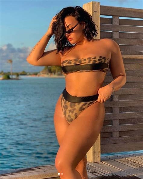 Specializing in fun, fashion forward and affordable pieces for every girl! Demi Lovato Instagram: 'Unashamed' singer proudly flaunts cellulite in unedited bikini pic ...