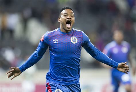 Get the latest soccer news on sipho mbule. Dynamo Sipho Mbule's feet on the ground