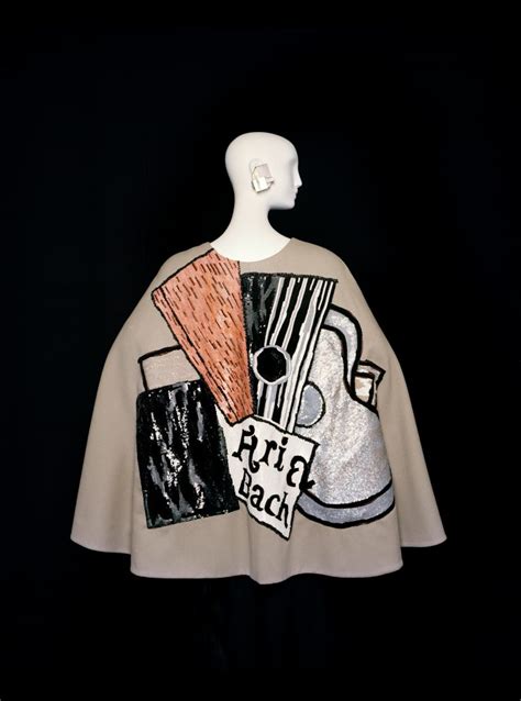 Us.shein.com has been visited by 1m+ users in the past month Les tenues de soirée d'Yves Saint Laurent exposées ...