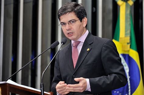 The latest broadcasts from randolfe rodrigues (@randolfeap). Senador Randolfe Rodrigues faz proposta de aumentar pena ...