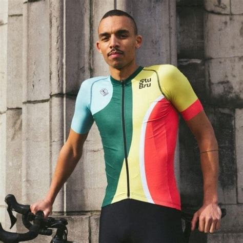 (tussen 16u en 19u elke dag @stubru). BIORACER MAILLOT STUBRU BY EVA DE ROO JERSEY MEN