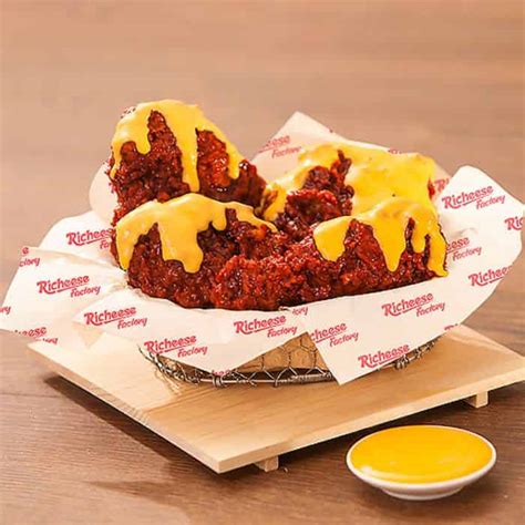 Richeese factory adalah sebuah jaringan rumah makan siap saji asal indonesia dengan menu utama ayam goreng dan keju yang dimiliki oleh pt richeese kuliner indonesia. Resep Ayam Richeese Factory - masakan mama mudah