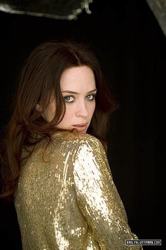 Emily blunt was interested in acting at a young age, she began appearing on british tv in the she didn't win in that category, but did receive a globe for her work in the tv movie gideon's daughter. Observer Film 2009 - Emily Blunt Photo (7631391) - Fanpop
