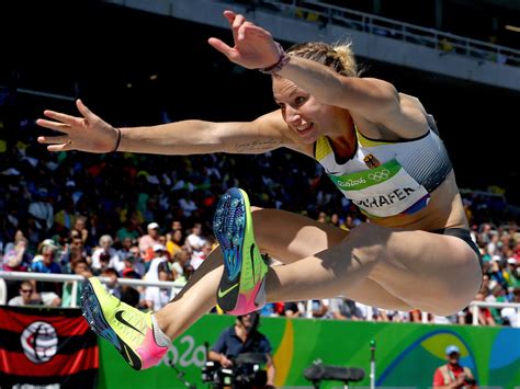 Picture alliance / gladys chai v Schäfer kämpft um Bronze im Siebenkampf