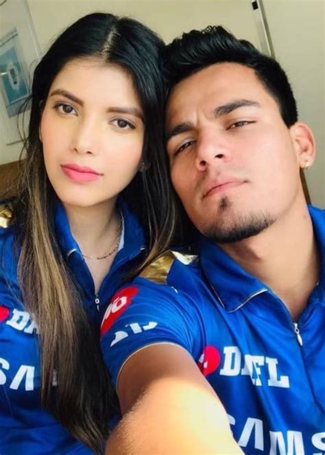 You can also find out some french manicure designed with other colors like pink, blue, black and gold. Rahul Chahar Height, Weight, Age, Body Statistics ...