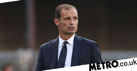 Je ne sais pas si vous pouvez appeler cela ainsi, dans ce contexte, massimiliano allegri, qui a atteint à deux reprises la finale de la ligue des champions avec la vieille dame, fait figure de favori. Massimiliano Allegri ready to accept Manchester United job ...