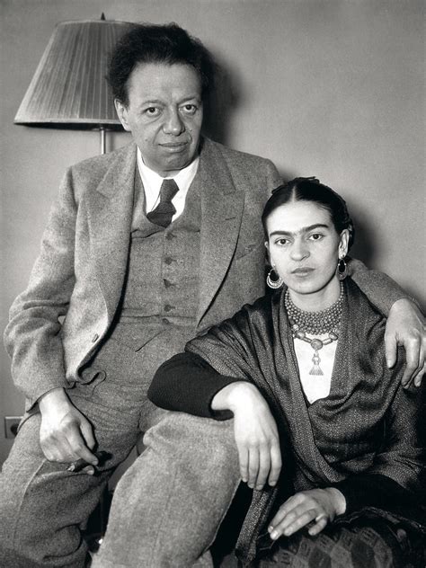 Some of her notable paintings included frieda and diego rivera (1931) and the two fridas (1939). Frida Kahlo i Diego Rivera. Jej matka mówiła o nich, że to ...