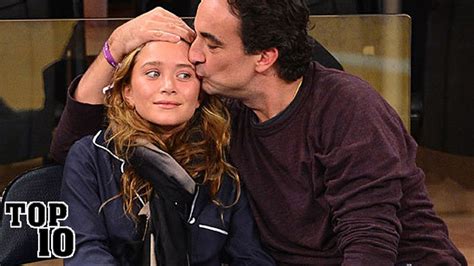 We have some friends that are 22 and 30 and they are in different stages of life. Top 10 Married Celebrities With The Biggest Age Difference ...