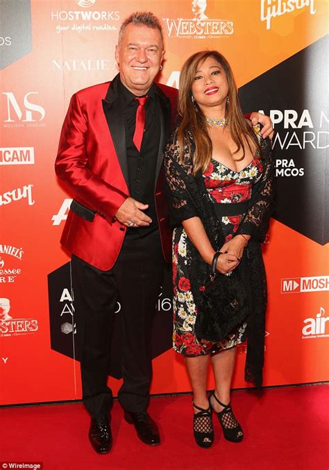 Jimmy's wife jane tweeted from the scene. Jimmy Barnes' wife Jane attends APRA Awards with her ...