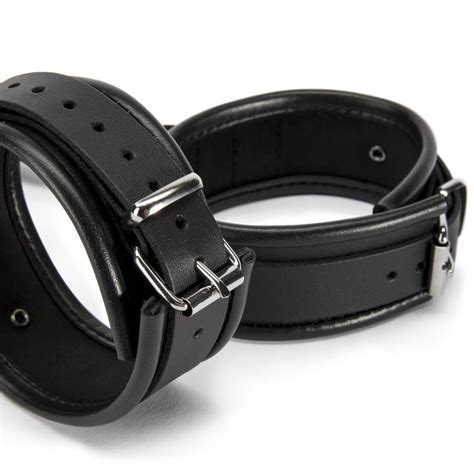 Home»bedroom aides, slings, and things»bedroom restraint kit. DOMINIX Deluxe Leather Cuffs Bedroom Restraint Kit | Wrist ...