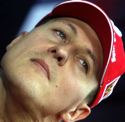 Er konnte unversehrt aus dem auto steigen. Schwerer Unfall: Schumacher kann nicht ohne Risiko - WELT