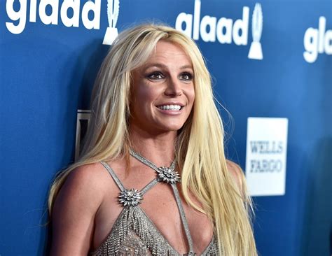 It examines the relentless way in which britney spears was scrutinized by the media throughout her framing britney will finally be available in the uk as it airs tonight (16 february) on sky documentaries at 9pm. Here's how you can watch the new Britney Spears documentary in the UK | Sunderland Echo