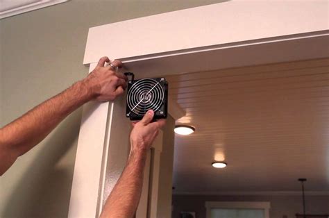 Terkait exhaust fan yang terpasang pada sebagian kamar mandi, mungkin kamu merasa perlukah untuk memasangnya, terlebih jika kamar mandi di. Beda Exhaust Fan Dinding dan Plafon, Tips Peletakan dan ...