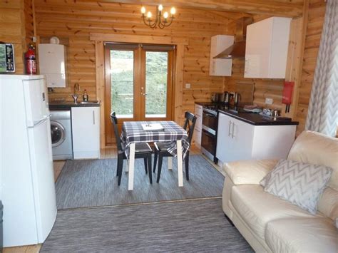 Set in the heart of aviemore and the cairngorms national park, macdonald aviemore resort is. Scotsview Log Cabin, Spittal of Glenshee, Cairngorm ...