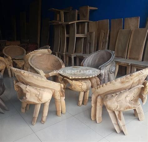 Mitra furniture jeparamerupakan perusahaan atau supplier mebel jepara memproduksi segala jenis furniture mulai dari kursi meja makan,kursi meja tamu. Jual Kursi Tamu Ukiran Kepiting Antik Kayu Suar Jepara ...