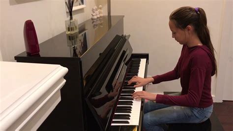 Eileen gu is on facebook. Eileen Gu Ski - Beethoven - YouTube