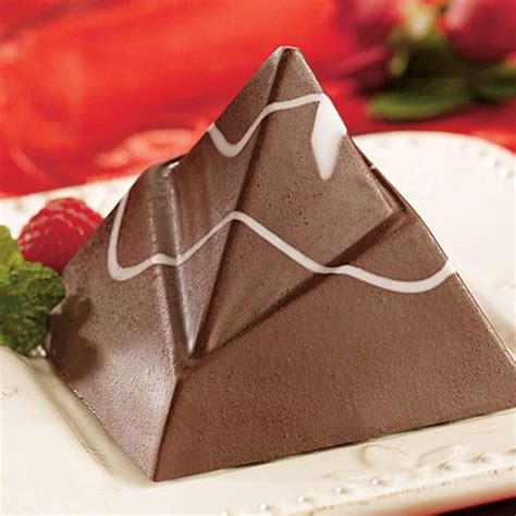 This tofu chocolate mousse is a perfect example of yummy chocolate that's better than a tub of ice cream. 1000+ images about Delectables on Pinterest | Pizza, Pears ...