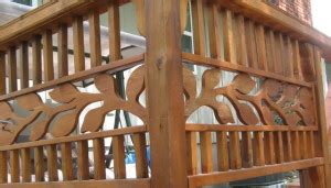 Free deck railing design software, how to build deck railings, decking rail ideas, plans, and pictures to help do it yourself. Central Horizontal Wood Vine with Vertical Pickets | Deck ...