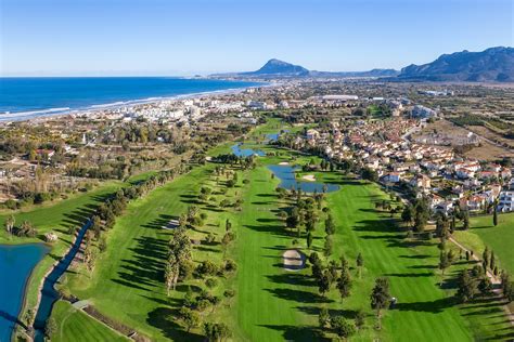 Surrounded by golf courses, apartamentos y villas oliva nova golf is a luxurious complex set between oliva and dénia. Beach & Golf Hotel Oliva Nova Golf - Golfreisen in Costa Blanca (Spanien) | Fairway Golfreisen