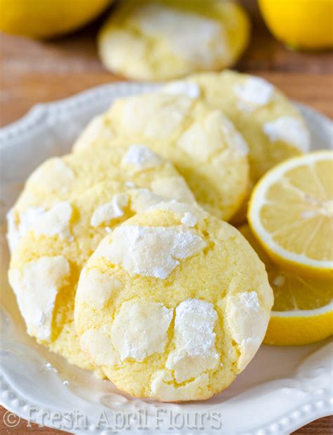 It's definitely my favourite time of year, particularly for food. Lemon Christmas Cookie - Twelve Days Of Christmas Cookies ...