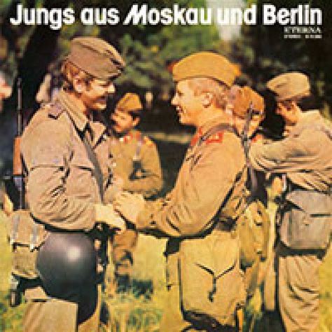 Neu in der stadt studentin erzählt über ihr studentenleben. Erich Weinert Ensemble - Jungs Aus Moskau Und Berlin - 2nd ...