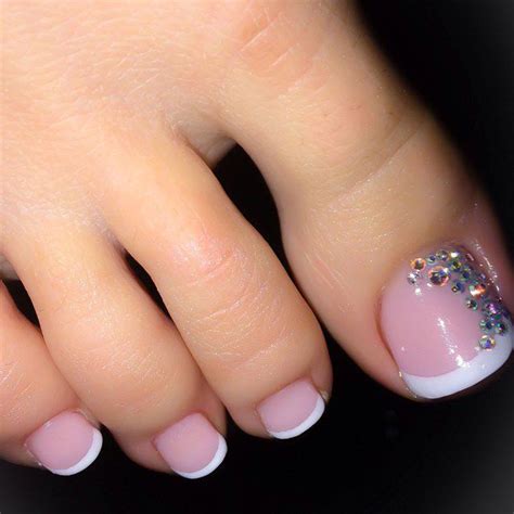 El secreto está precisamente en saber qué tipo de detalles agregar a tu fiesta para que sea realmente hermosa. How to Get Your Feet Ready for Summer - 50 Adorable Toe Nail Designs 2019 - Her Style Code