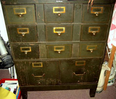 We did not find results for: Globe Wernicke Metal 11 drawer cabinet antique appraisal ...